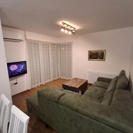 Apartman Studio Dado Užice Buitenkant foto