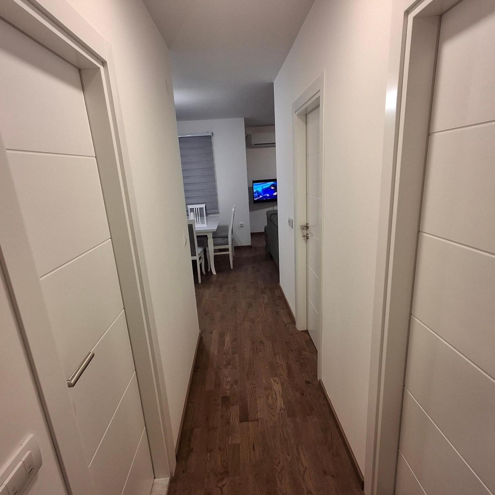 Apartman Studio Dado Užice Buitenkant foto